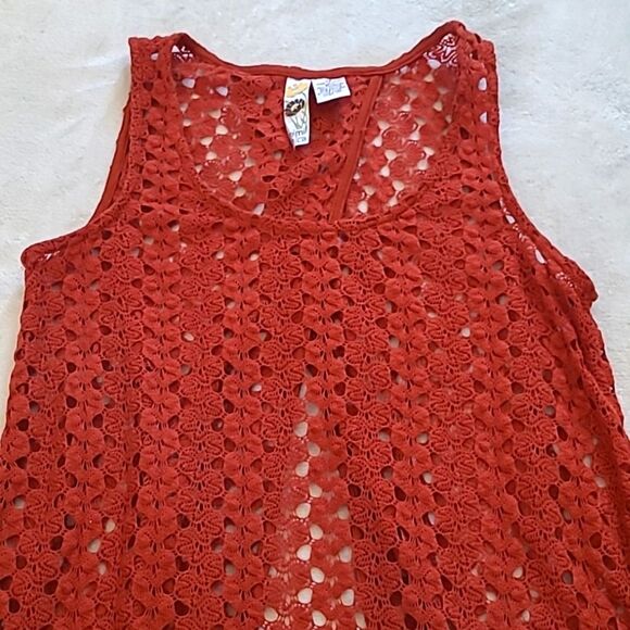 Mimi Chica Women's XS Crochet Rusty Red Overlay Tank Top Criss Cross Back Boho - Picture 4 of 15